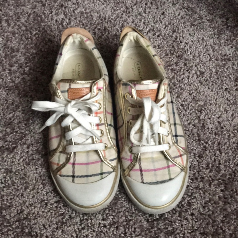 Coach tie up sneakers GOOD CONDITION